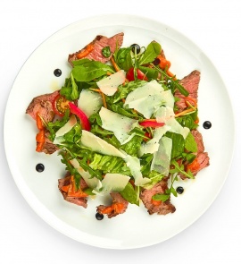 Салат с тёплым ростбифом